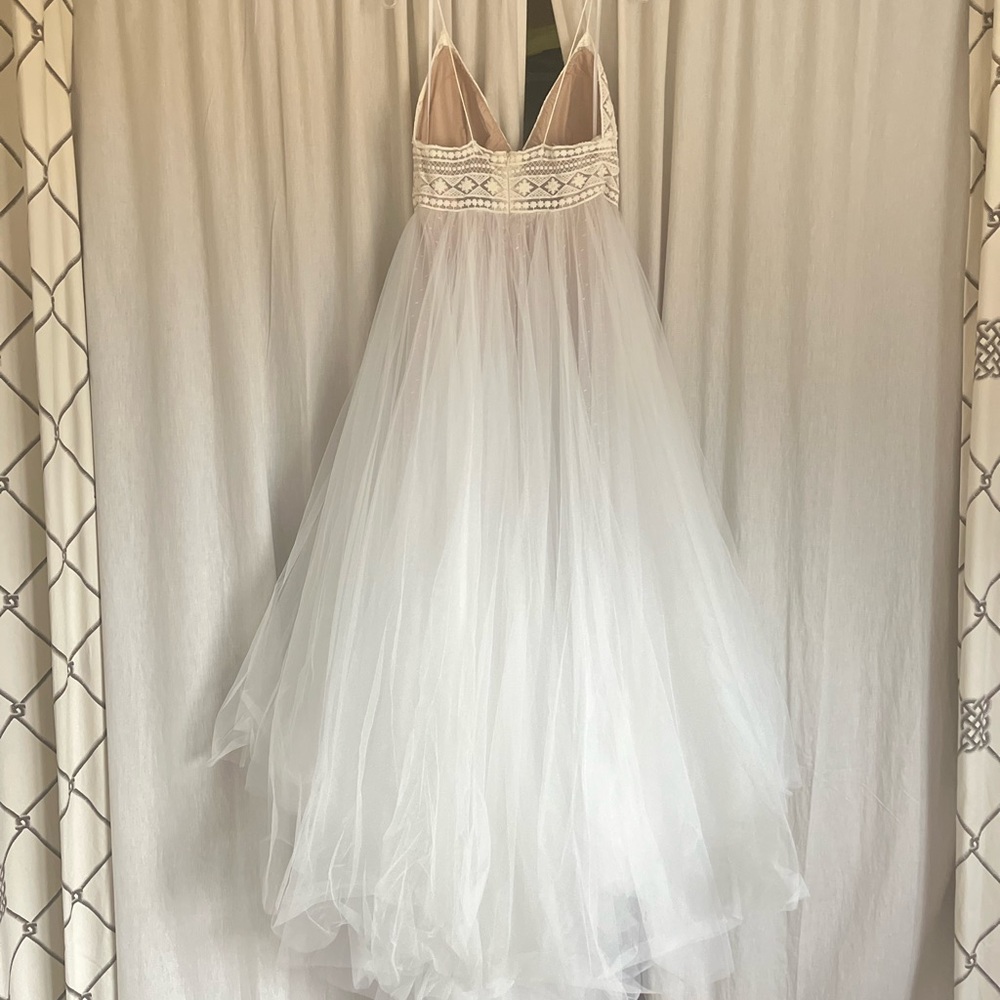 Thistle by willowby wedding dress